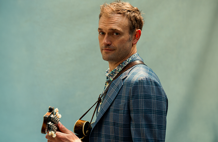 An image of Chris Thile